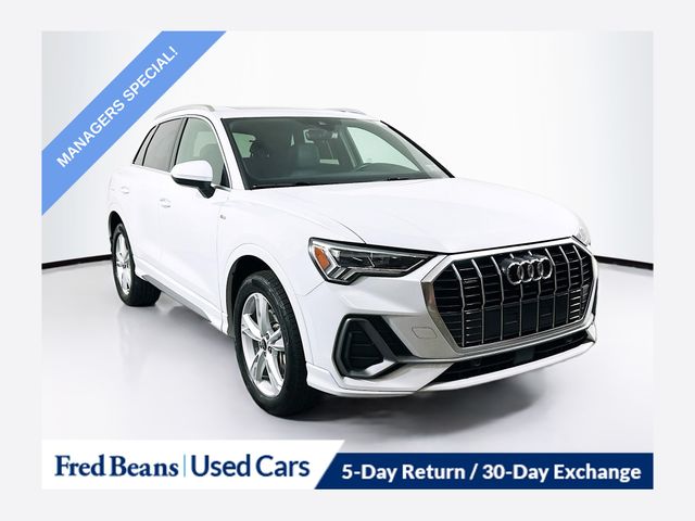 2023 Audi Q3 S Line Premium's photo