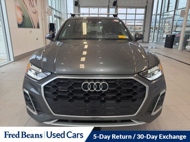 2022 Audi Q5 45 S line Premium photo 2