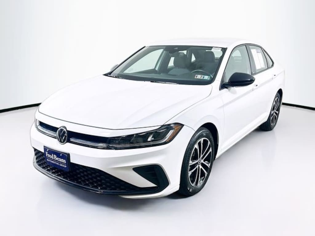 Certified 2025 Volkswagen Jetta 1.5T Sport Sedan
