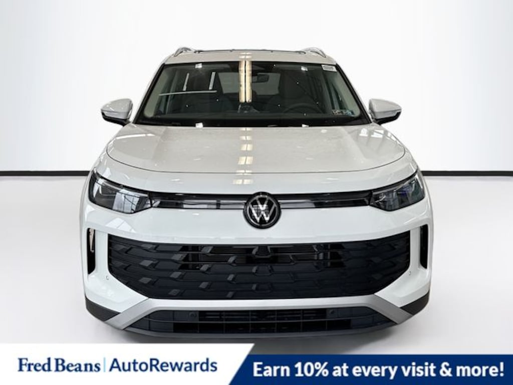 New 2026 Volkswagen Tiguan 2.0T SE SUV