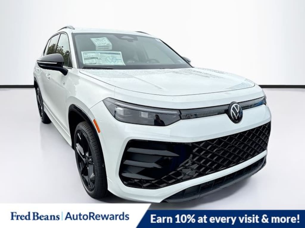 New 2025 Volkswagen Tiguan 2.0T SE R-Line Black SUV