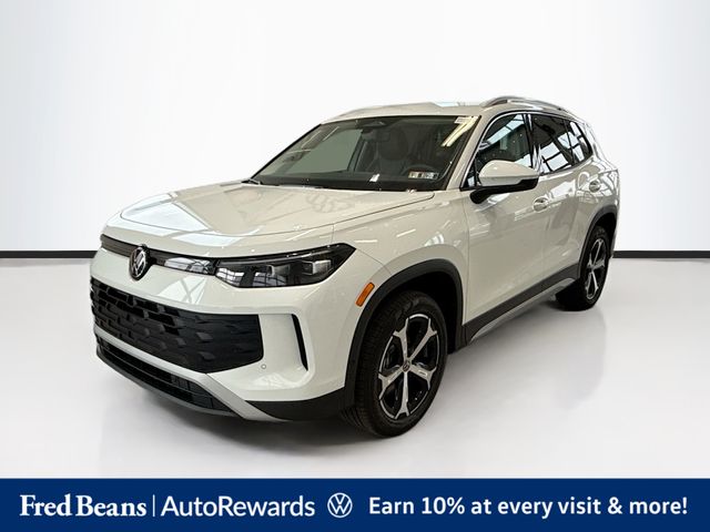 2026 Volkswagen Tiguan SE - Photo 3