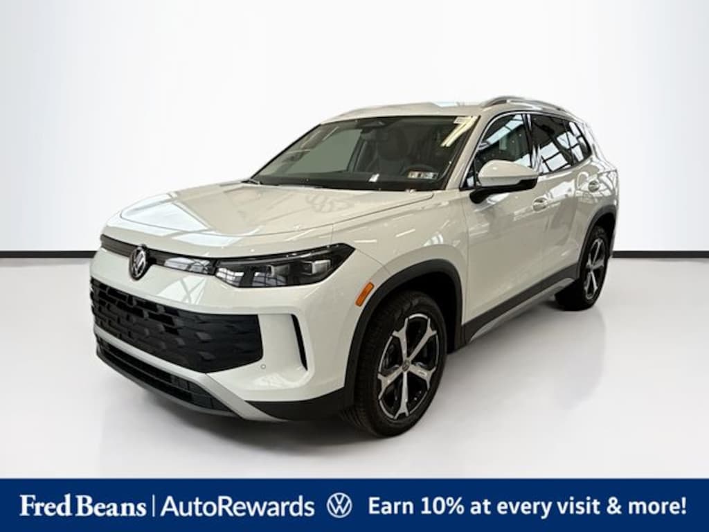 New 2026 Volkswagen Tiguan SE SUV