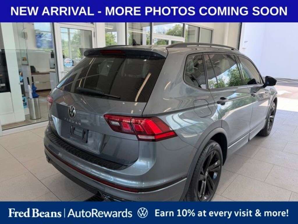 Used 2023 Volkswagen Tiguan 2.0T SE R-Line Black SUV