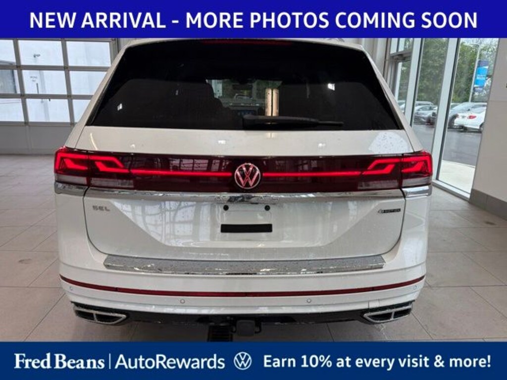 Used 2024 Volkswagen Atlas 2.0T SEL Premium R-Line SUV