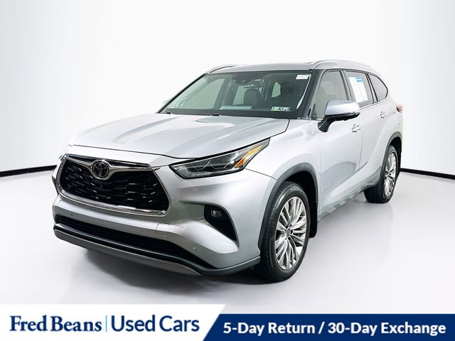 2023 Toyota Highlander Platinum photo 3