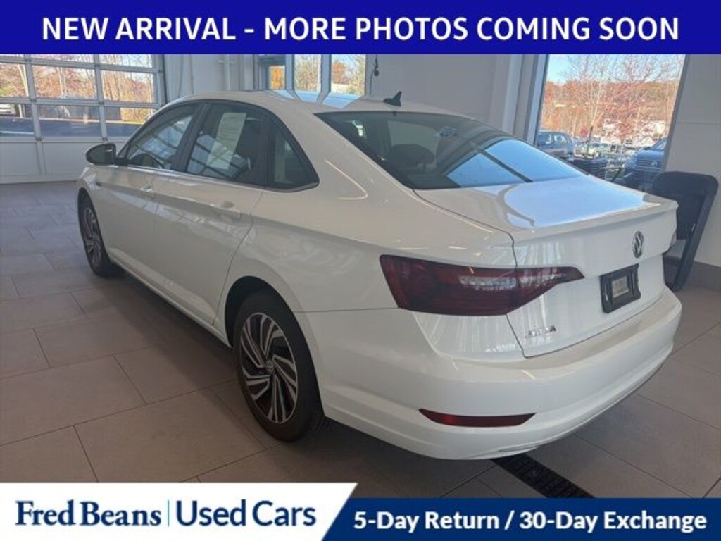 Used 2021 Volkswagen Jetta SEL Sedan