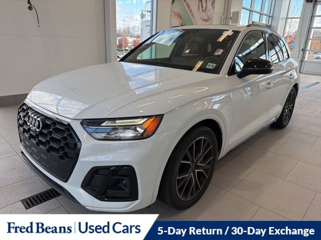 2022 Audi SQ5 Premium Plus photo 3