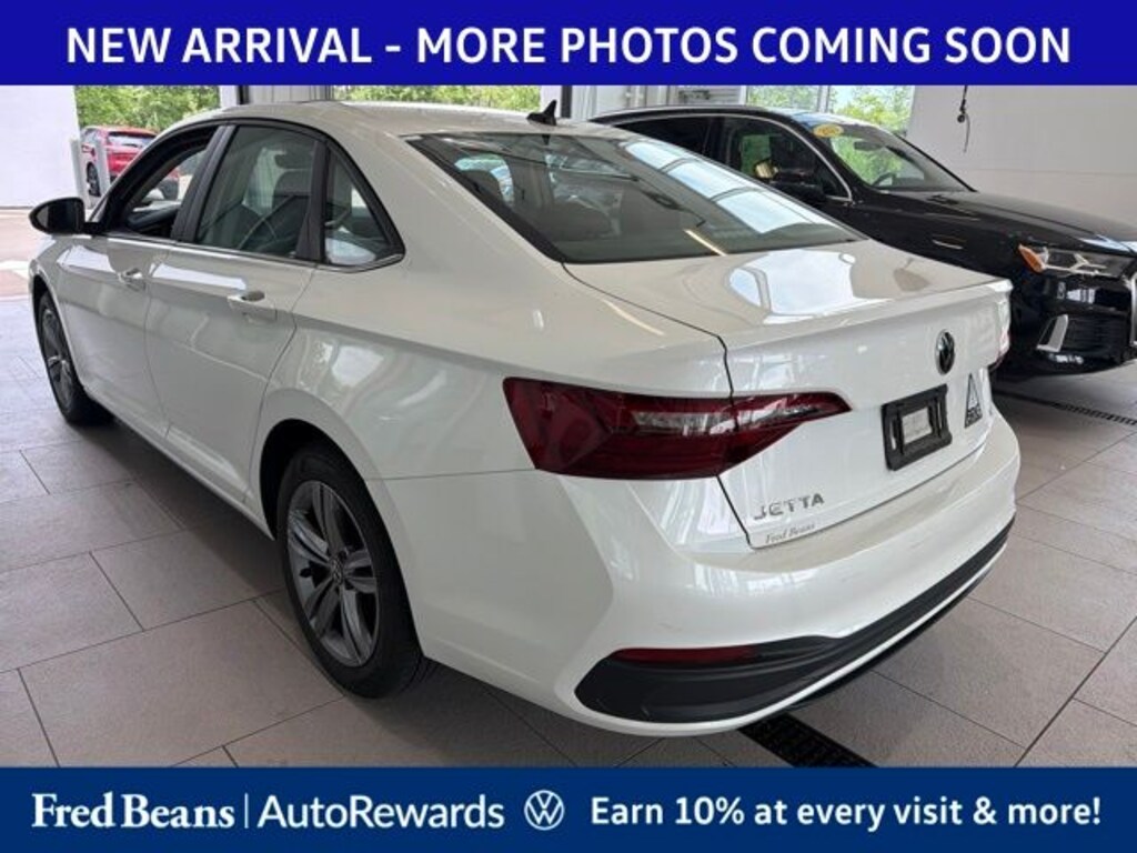 Used 2023 Volkswagen Jetta 1.5T SE Sedan