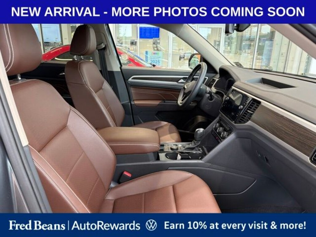 Used 2023 Volkswagen Atlas 3.6L V6 SE w/Technology SUV