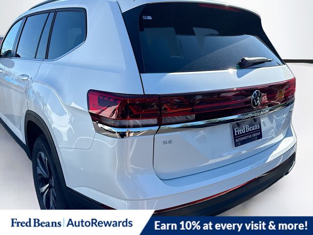 2026 Volkswagen Atlas SE photo 3