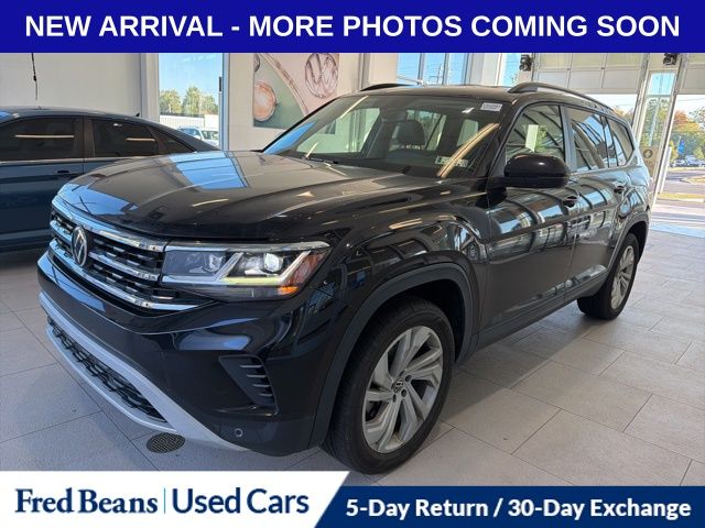 2022 Volkswagen Atlas V6 SE Technology photo 2