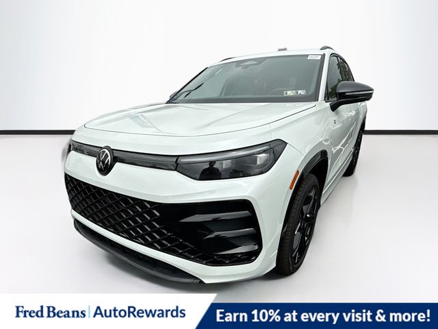 2025 Volkswagen Tiguan SE R-Line Black photo 3