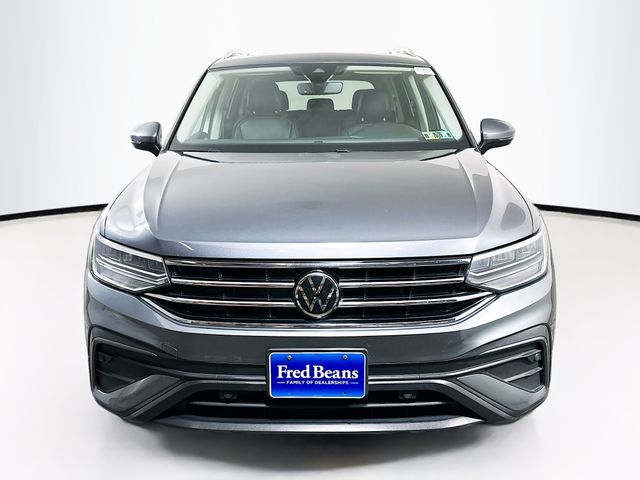 2022 Volkswagen Tiguan SE photo 2