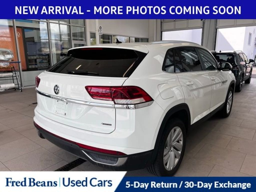 Used 2023 Volkswagen Atlas Cross Sport 2.0T SE w/Technology SUV