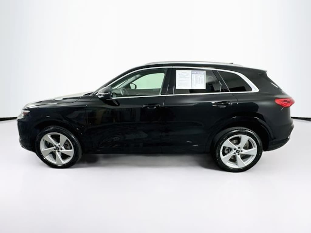 Used 2025 Audi Q5 2.0T Premium Plus SUV
