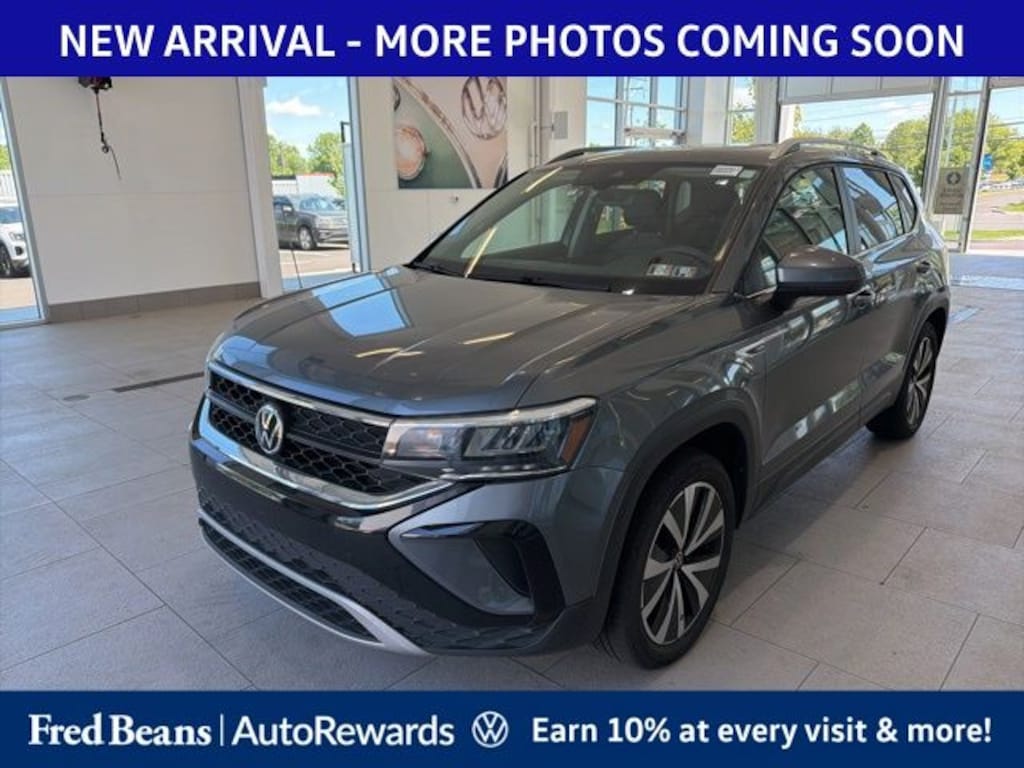 Used 2022 Volkswagen Taos 1.5T SE SUV