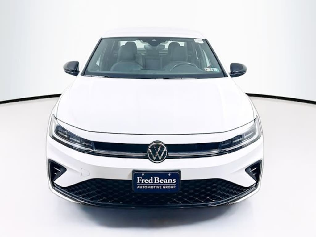 Certified 2025 Volkswagen Jetta 1.5T Sport Sedan