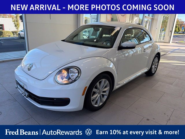 Used 2014 Volkswagen Beetle 2.5L Hatchback