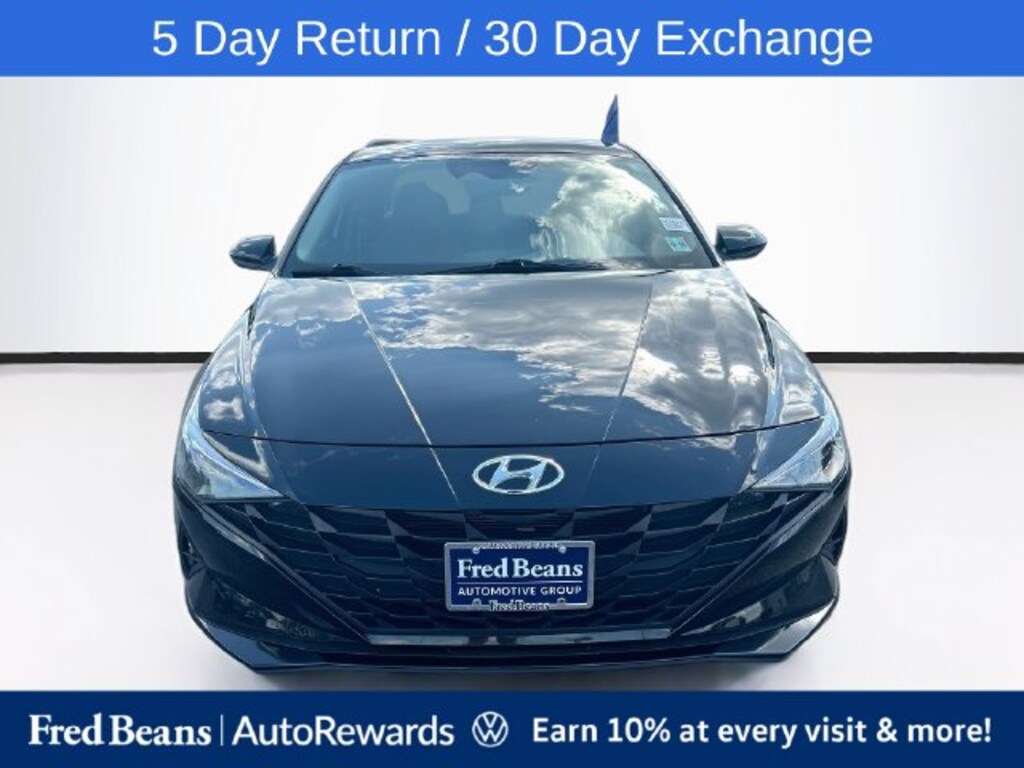 Used 2022 Hyundai Elantra SEL Sedan
