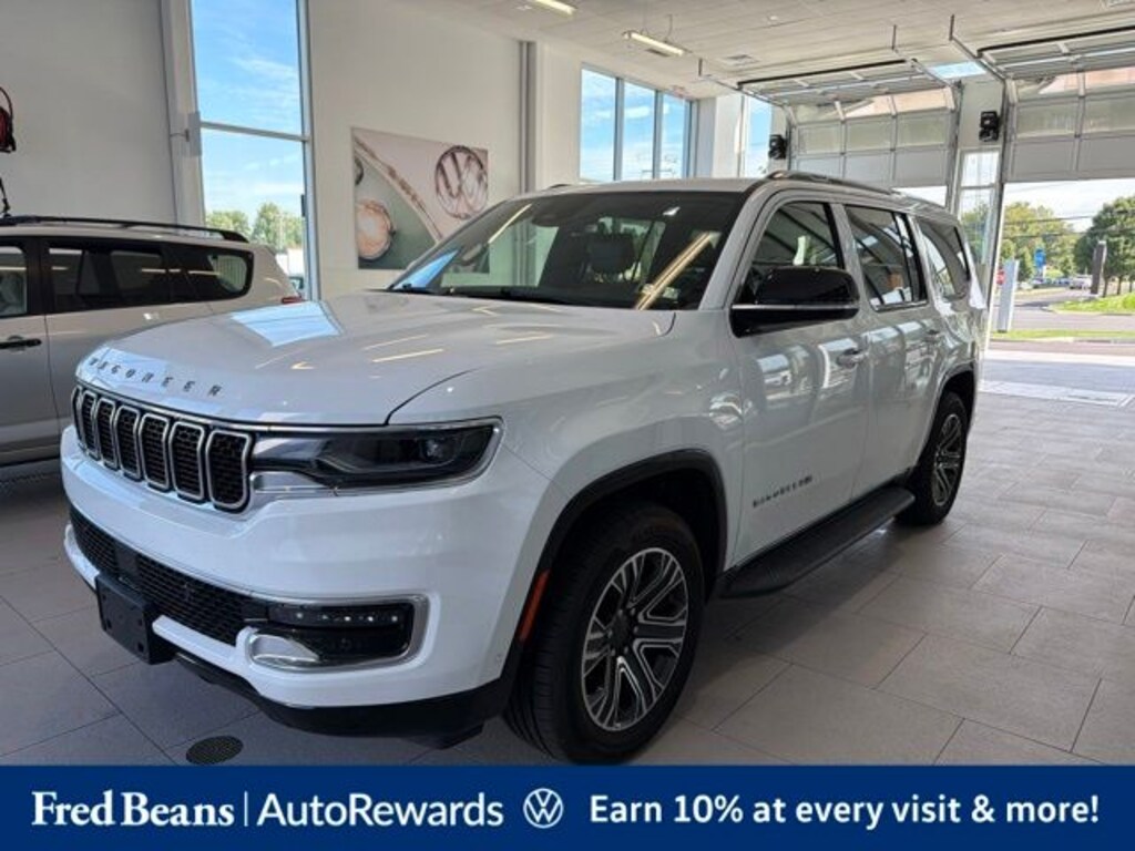 Used 2023 Jeep Wagoneer Base SUV
