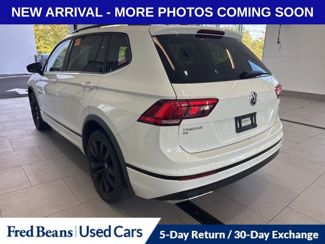 2021 Volkswagen Tiguan SE R-Line Black photo 4