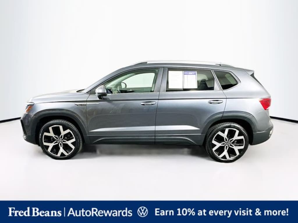 Used 2022 Volkswagen Taos 1.5T SEL SUV