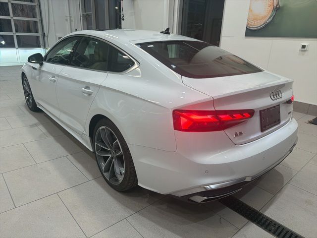 2023 Audi A5 45 S line Premium photo 4