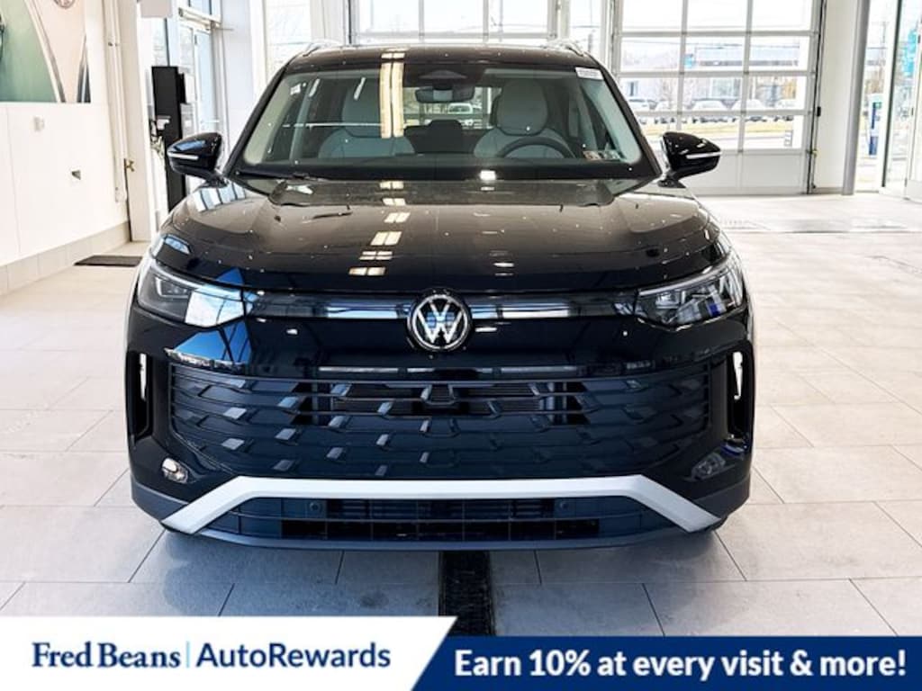 New 2026 Volkswagen Tiguan 2.0T SE SUV