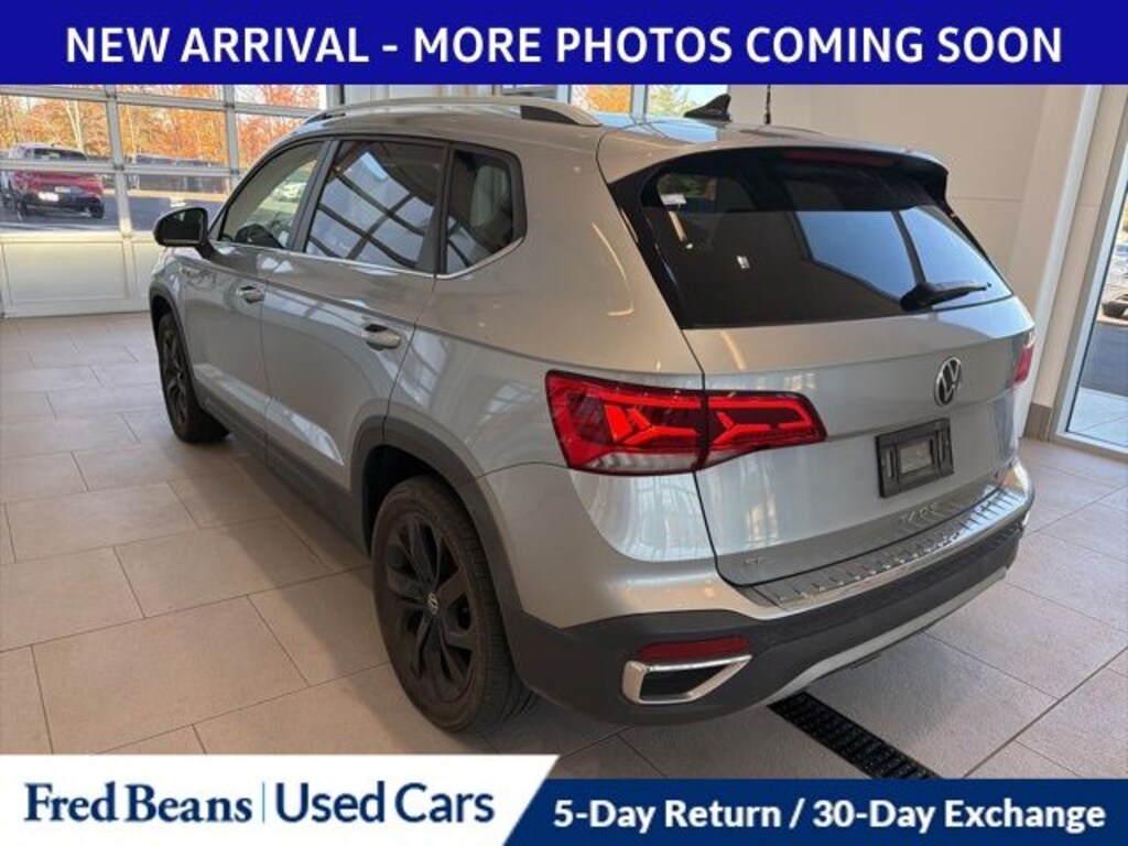 Used 2022 Volkswagen Taos 1.5T SE SUV