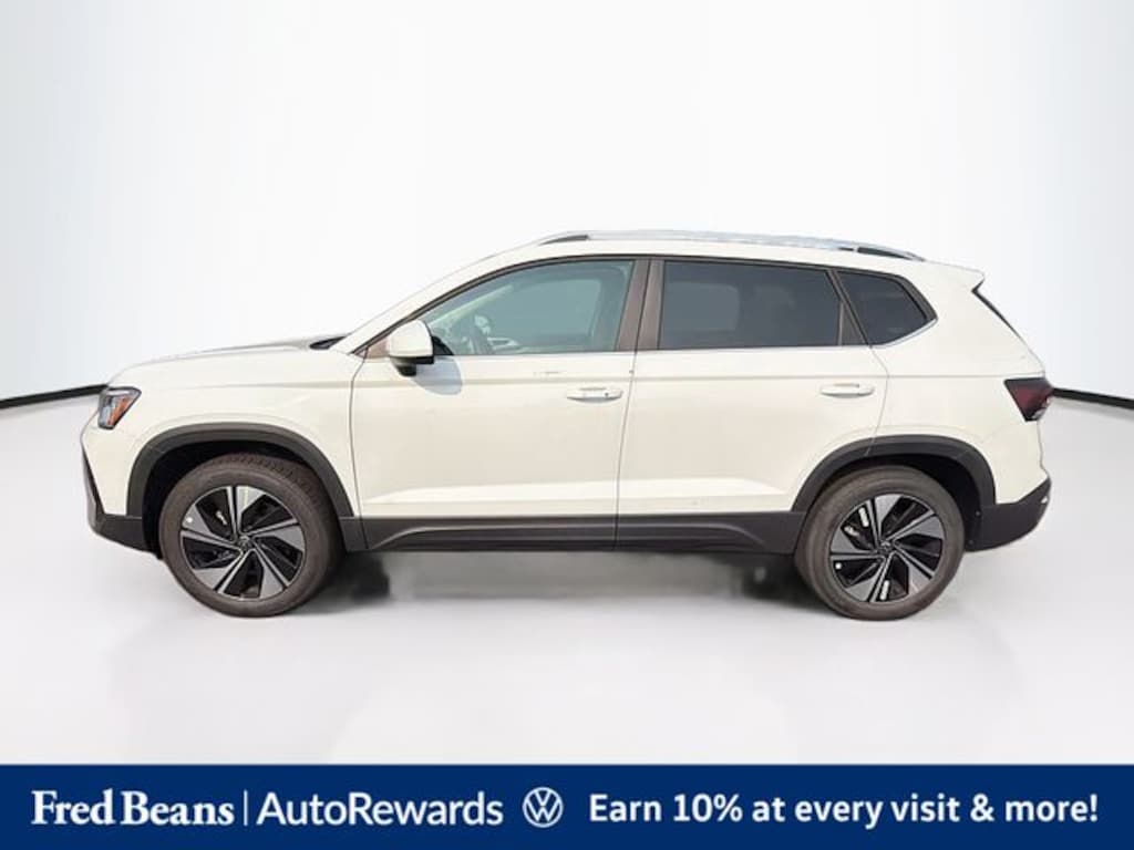 New 2026 Volkswagen Taos 1.5T SE SUV
