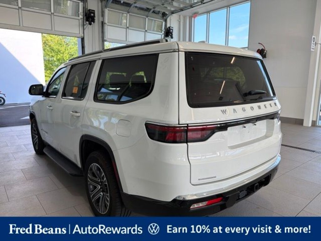 Used 2023 Jeep Wagoneer Base SUV