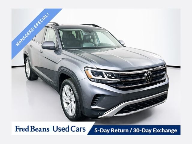 2022 Volkswagen Atlas SE w/Tech's photo