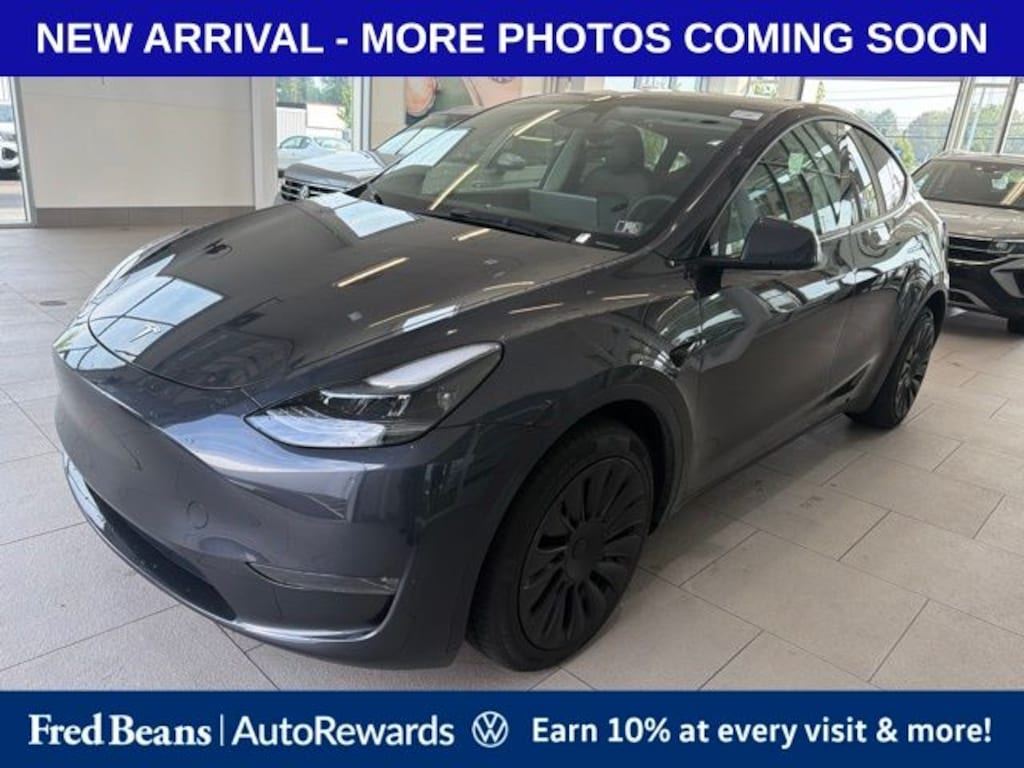 Used 2024 Tesla Model Y Long Range SUV