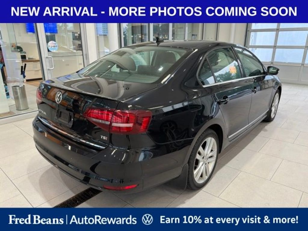 Used 2017 Volkswagen Jetta 1.8T SEL Sedan