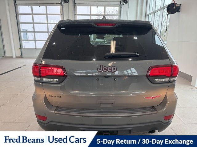 2021 Jeep Grand Cherokee Trailhawk photo 3