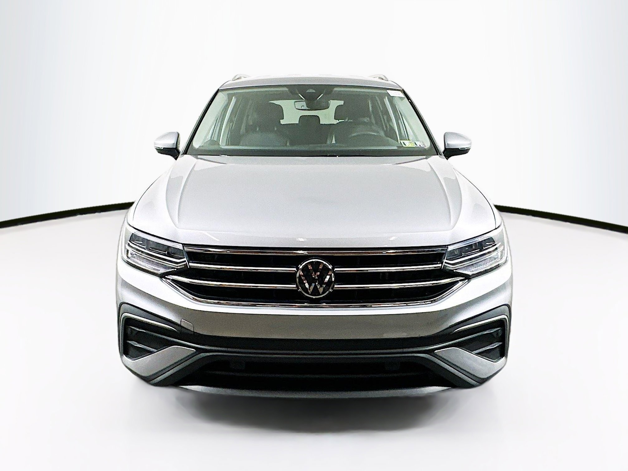Used 2022 Volkswagen Tiguan SE with VIN 3VV2B7AX1NM044425 for sale in Doylestown, PA