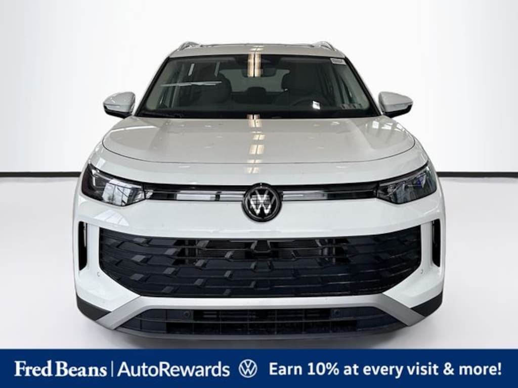 New 2026 Volkswagen Tiguan 2.0T SE SUV