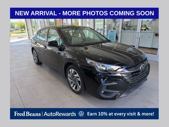 2023 Subaru Legacy Limited's photo