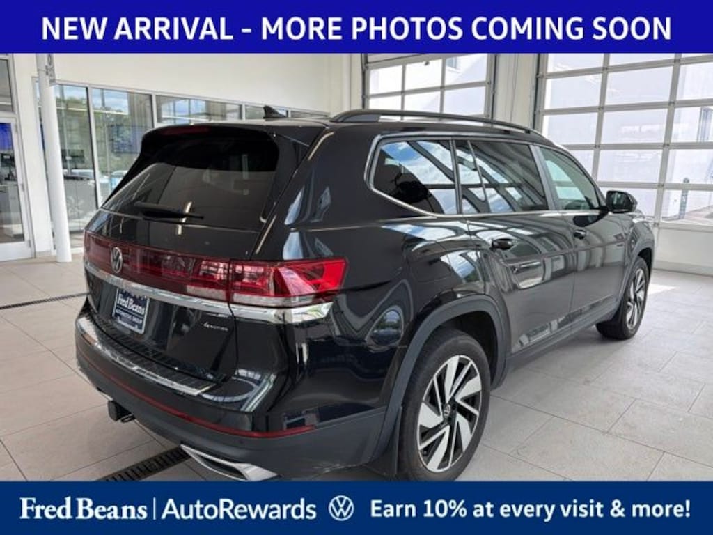 Certified 2024 Volkswagen Atlas 2.0T SE w/Technology SUV