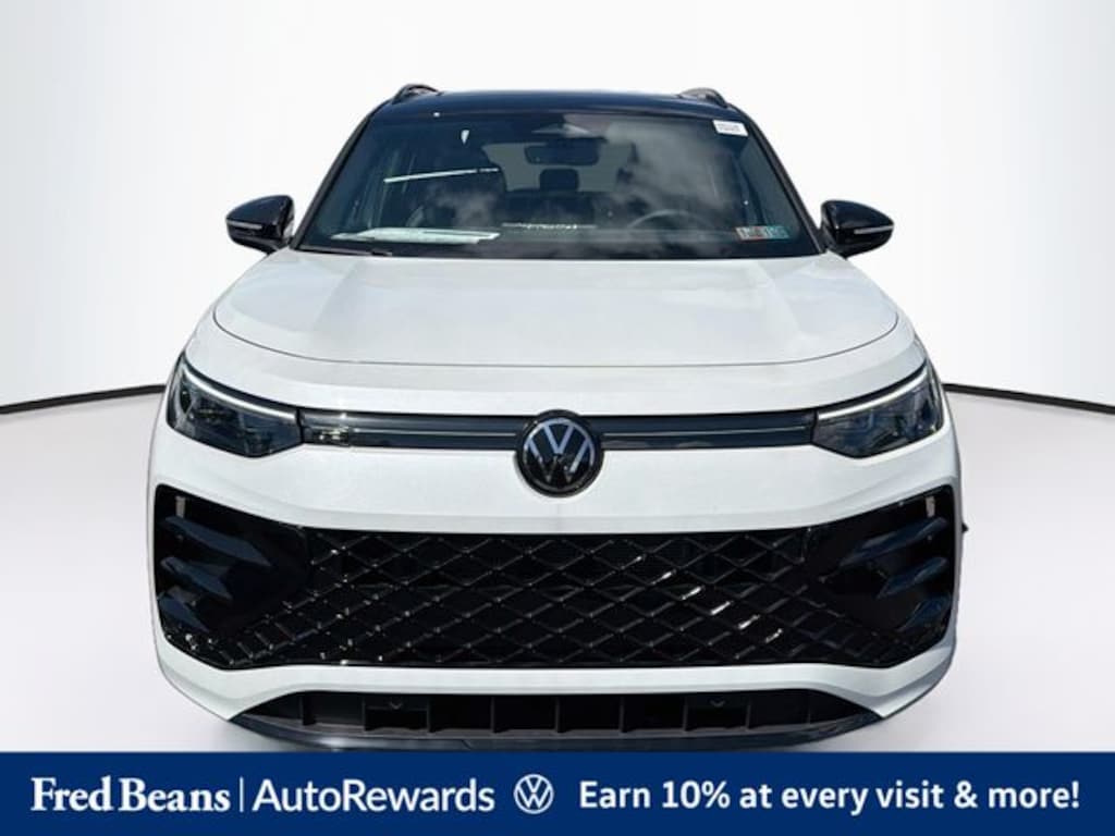 New 2026 Volkswagen Tiguan SE R-Line Black SUV