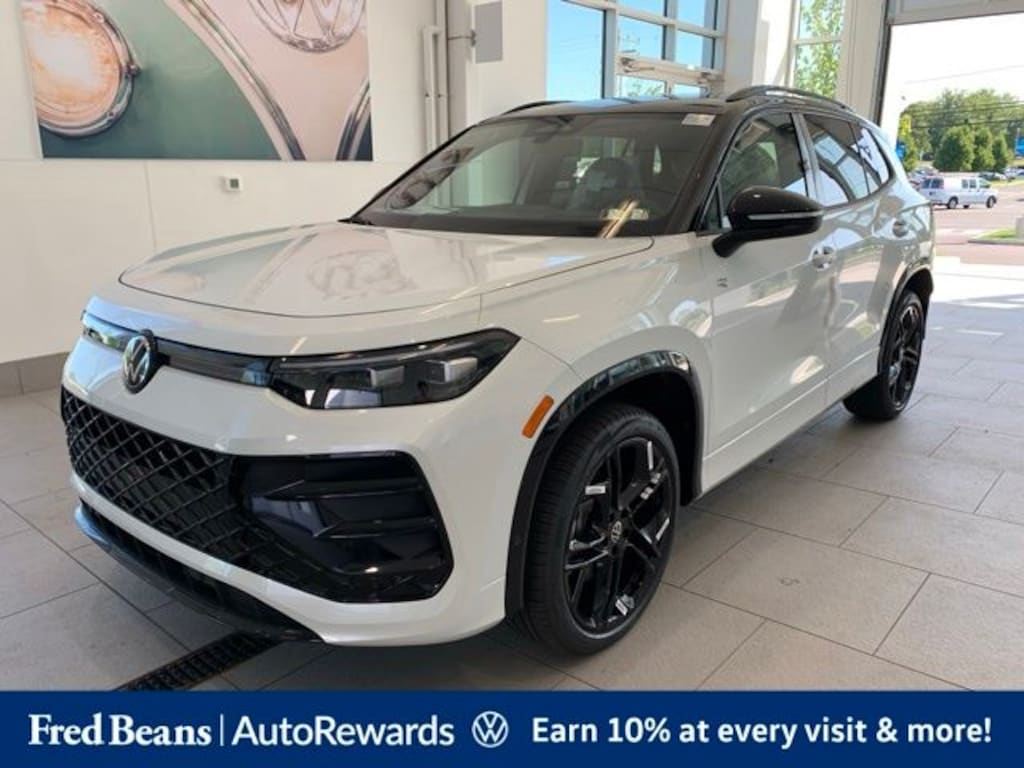 New 2026 Volkswagen Tiguan 2.0T SE R-Line Black SUV