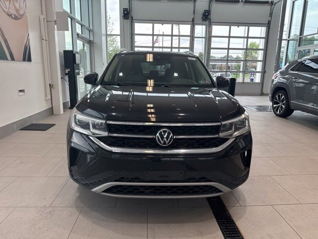 Used 2022 Volkswagen Taos SEL with VIN 3VV1X7B2XNM004196 for sale in Doylestown, PA