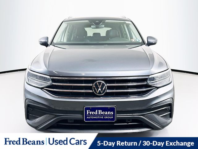 2023 Volkswagen Tiguan SE photo 2