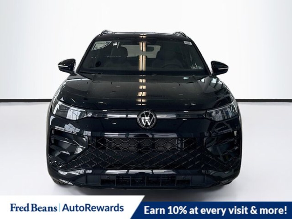 New 2026 Volkswagen Tiguan 2.0T SE R-Line Black SUV
