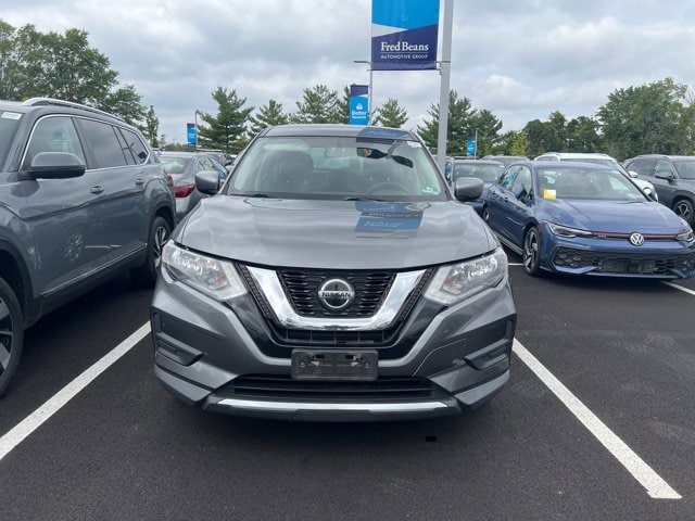 Used 2018 Nissan Rogue S with VIN KNMAT2MV0JP525131 for sale in Doylestown, PA