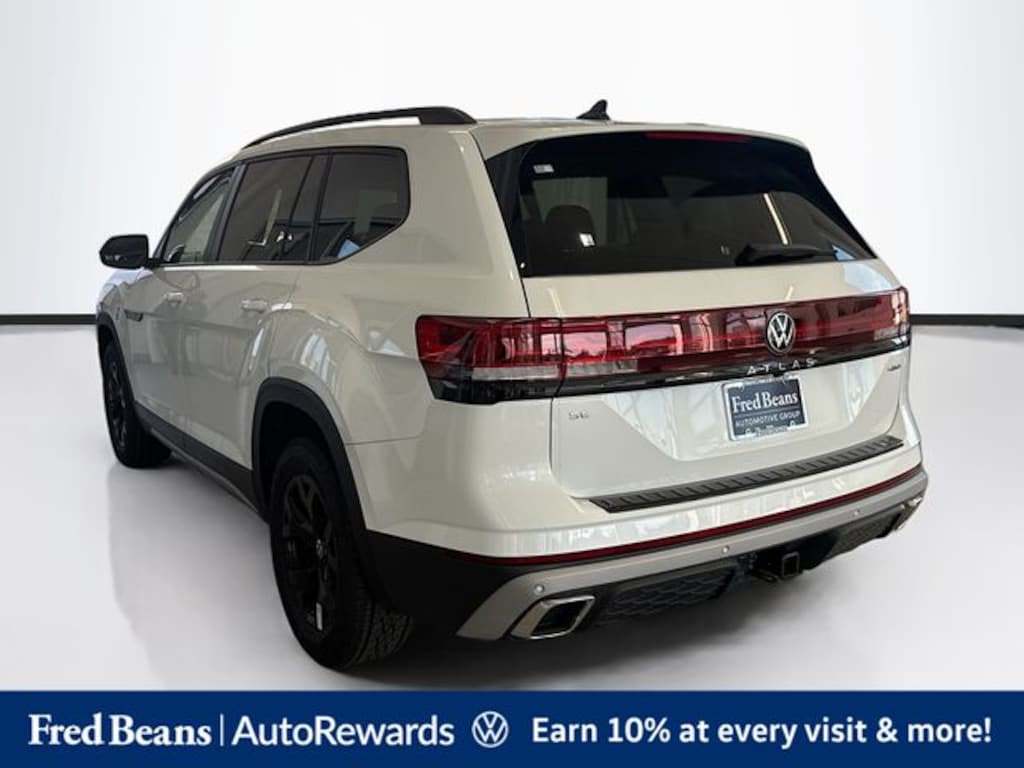 New 2026 Volkswagen Atlas 2.0T Peak Edition SUV