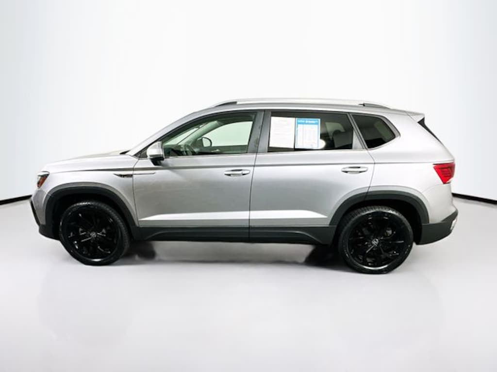 Used 2022 Volkswagen Taos 1.5T SE SUV
