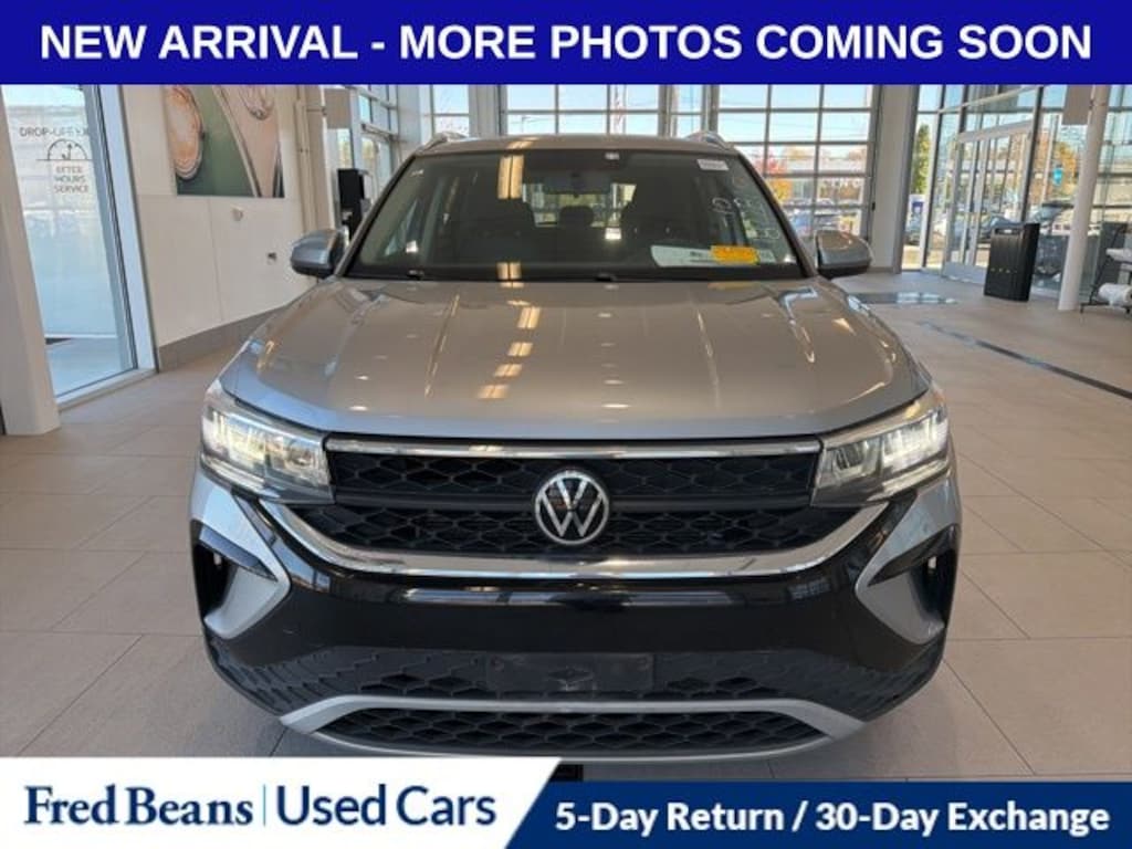 Used 2022 Volkswagen Taos 1.5T SE SUV