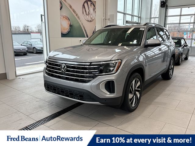 2026 Volkswagen Atlas SE Technology photo 2